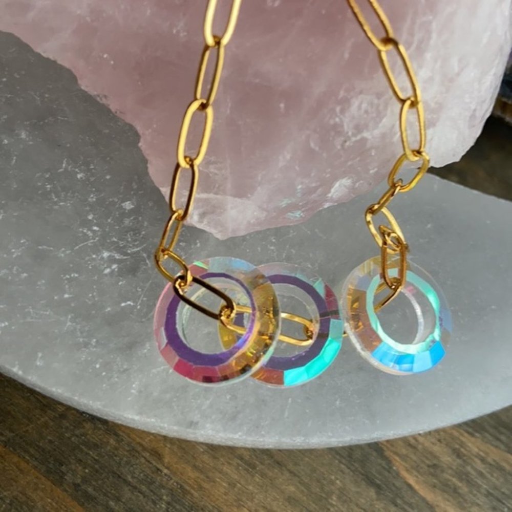 RAINBOW OPAL 14K  TRIO RINGS NECKLACE - Picture 3 of 7